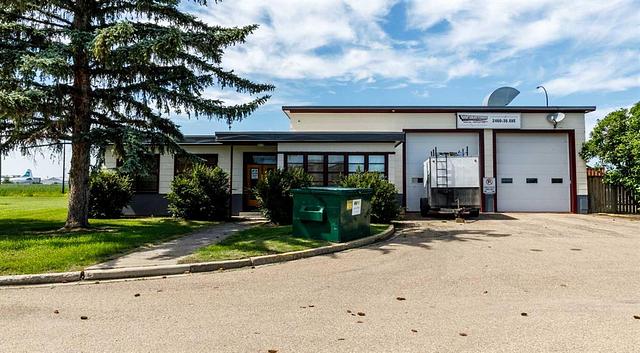2460 36 Avenue, Springbrook, AB