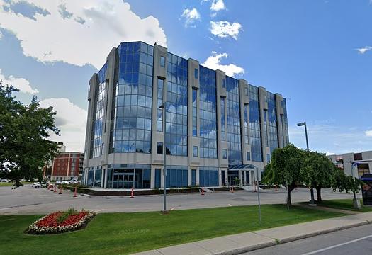 3400 Boulevard du Souvenir, Laval, QC