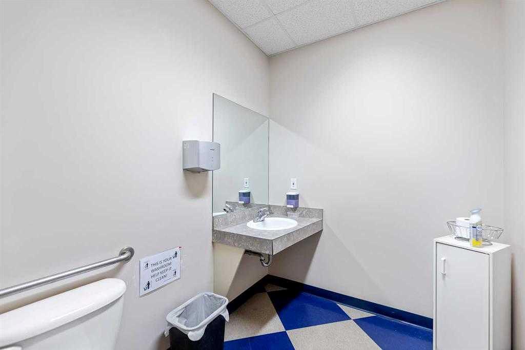 4852 50 Avenue Northeast, Calgary, AB