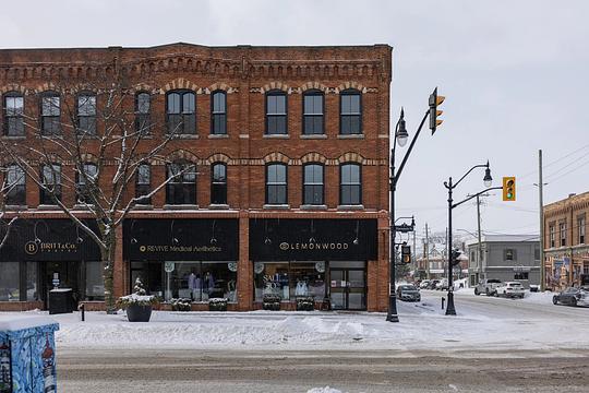 72 Hurontario Street, Collingwood, ON