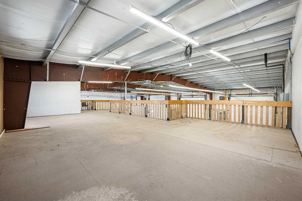 1,2,3 - 5914 51 Avenue, Lloydminster, AB