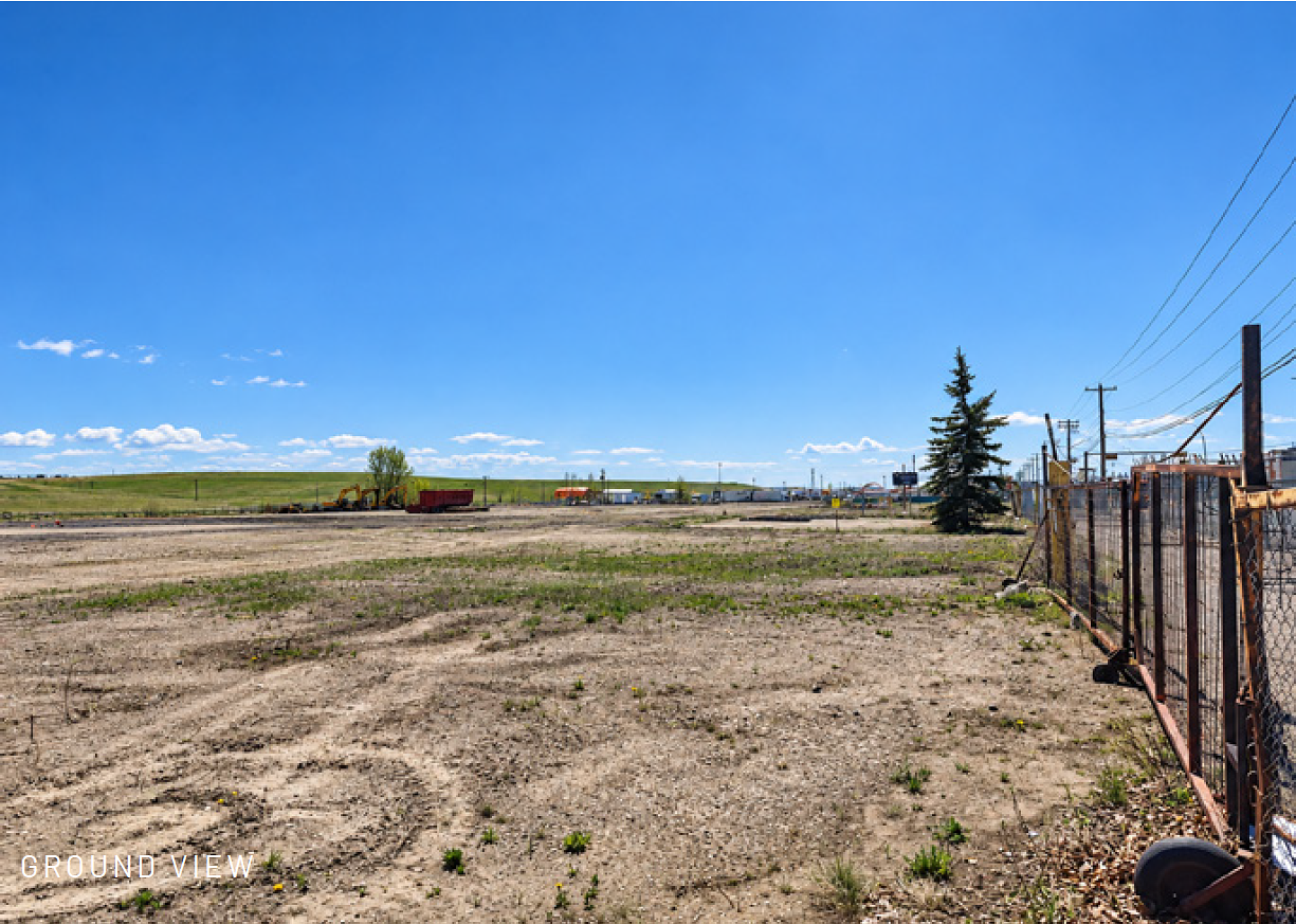 3208 &amp; 3430 - 52 Street Southeast , Calgary, AB photo 4