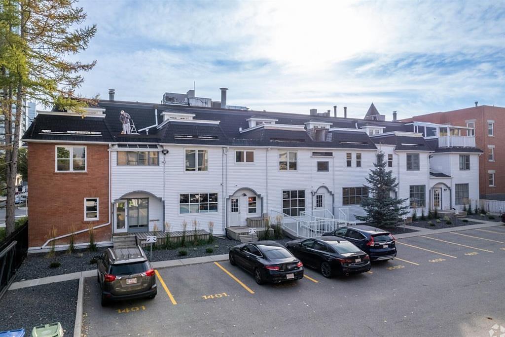 1401 2 Street Southwest, Calgary, AB