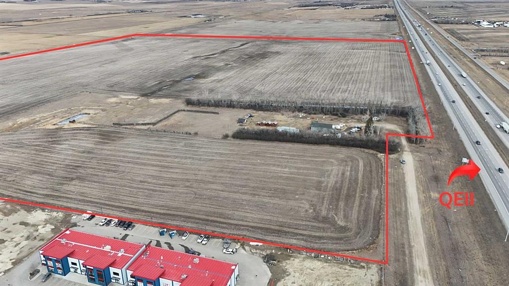 272256 Dickson Stevenson Trail, Airdrie, AB