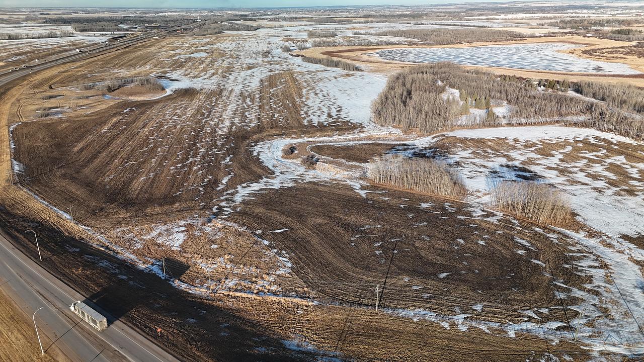 11A & Taylor Drive, Red Deer, AB