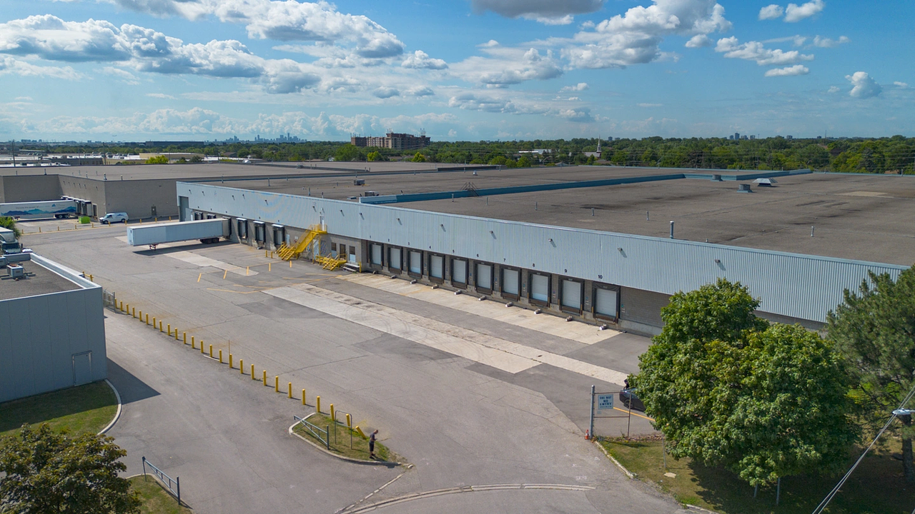 4 - 8705 Torbram Road, Brampton, ON