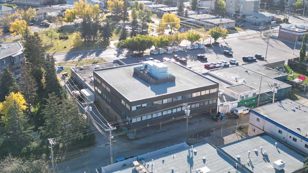 320A - 7930 Bowness Road Northwest, Calgary, AB