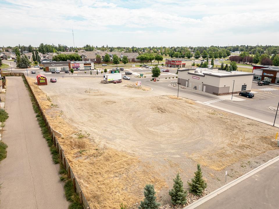 2653 Scenic Drive North, Lethbridge, AB