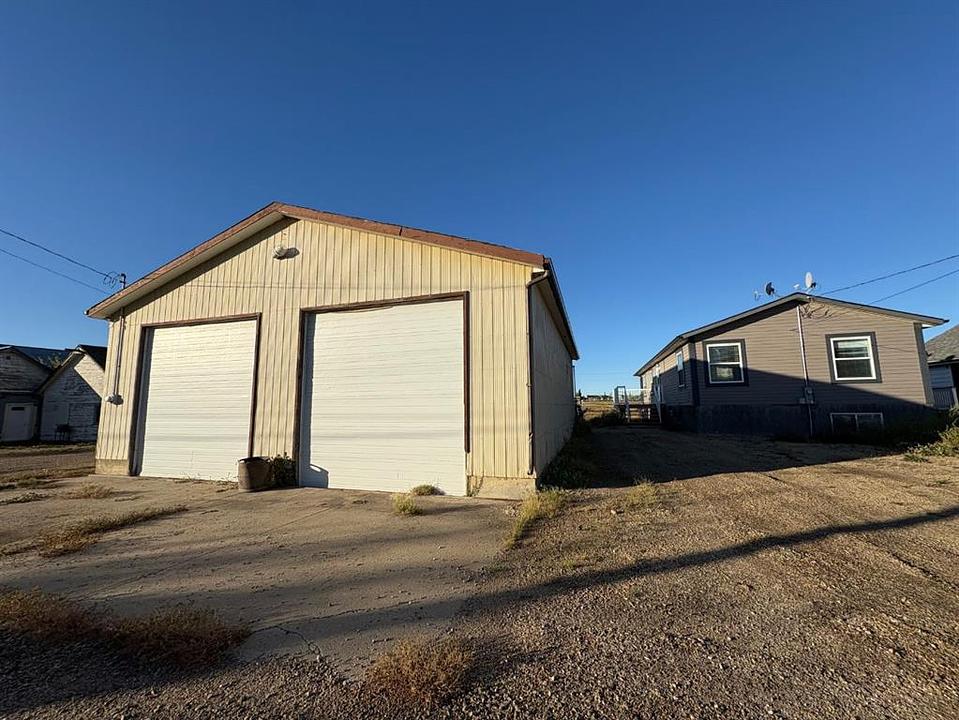 10017 100 Street, Sexsmith, AB