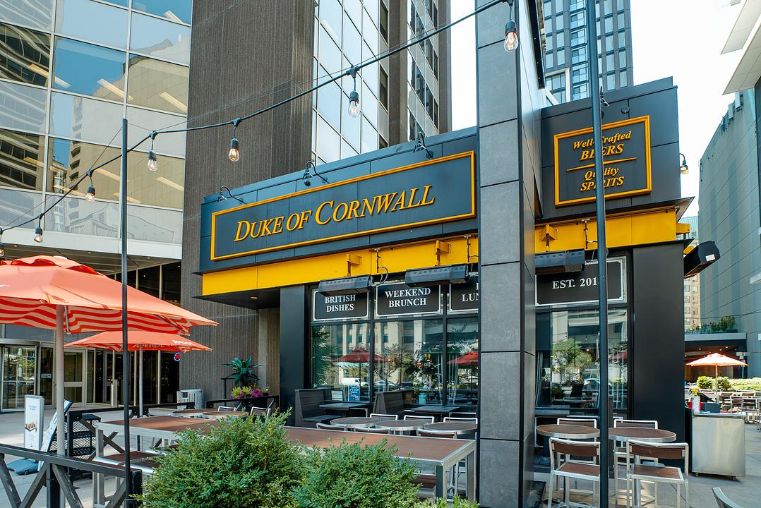 1701 - 400 University Avenue, Toronto, ON