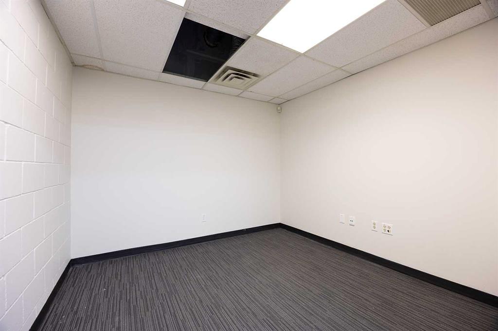 208 - 9401 Franklin Avenue, Fort McMurray, AB
