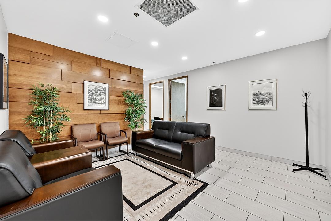 396 11 Avenue Southwest, Calgary, AB