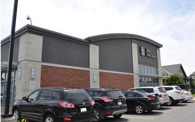 2164 Montreal Rd, Ottawa, ON