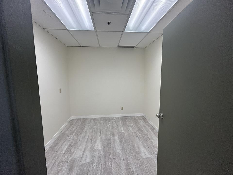 210 - 4940 Number 3 Road, Richmond, BC