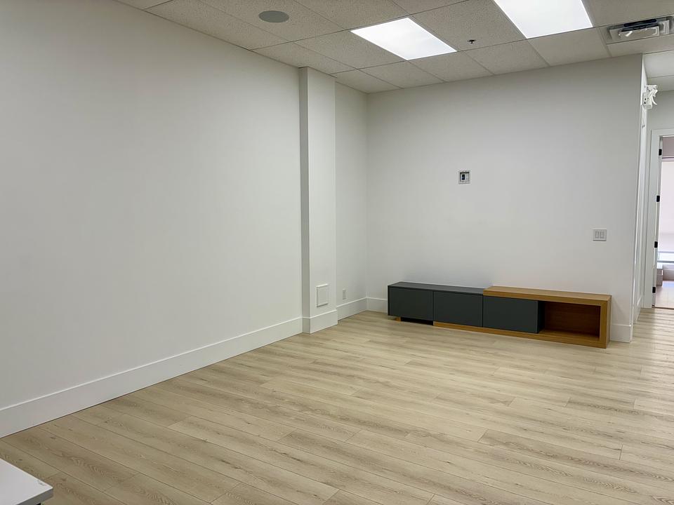8501 162 St, Surrey, BC