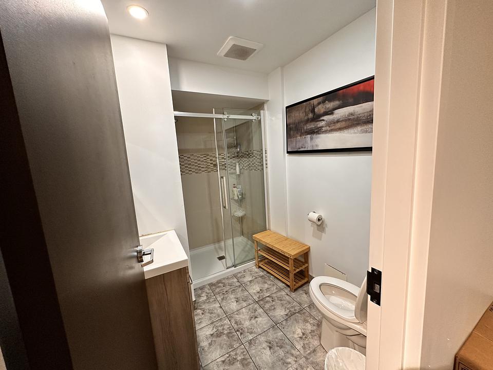 Suite 6 - 371 Richmond Road, Ottawa, ON