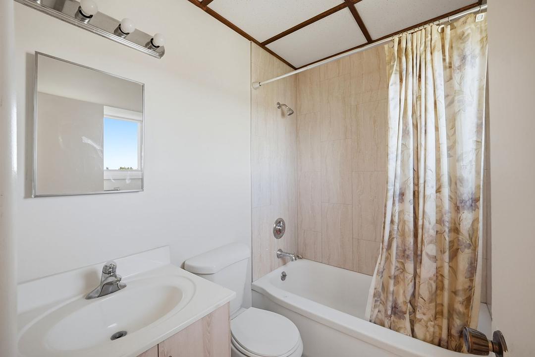 1812 26 Avenue Southwest, Calgary, AB