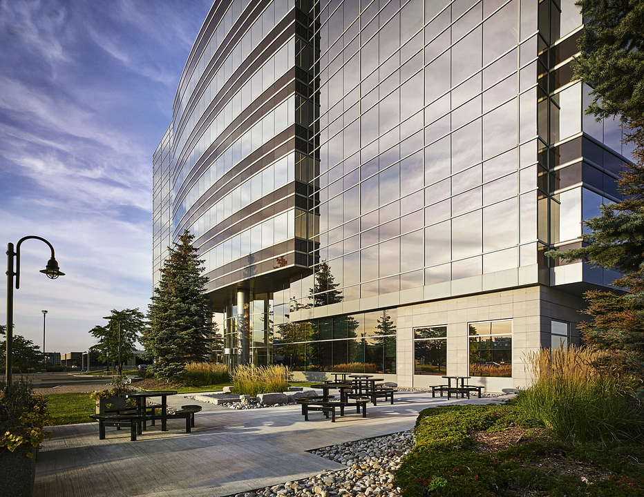 00600 - 123 Commerce Valley Drive East, Markham, ON