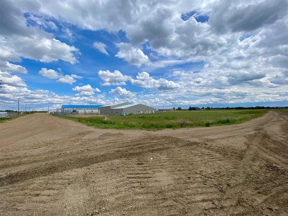 5508 GUARDIAN Street, Macklin, SK