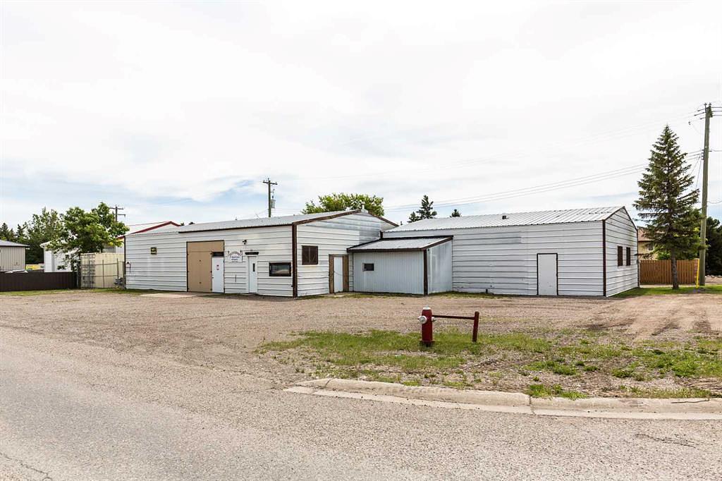 604 12 Street, Fort Macleod, AB