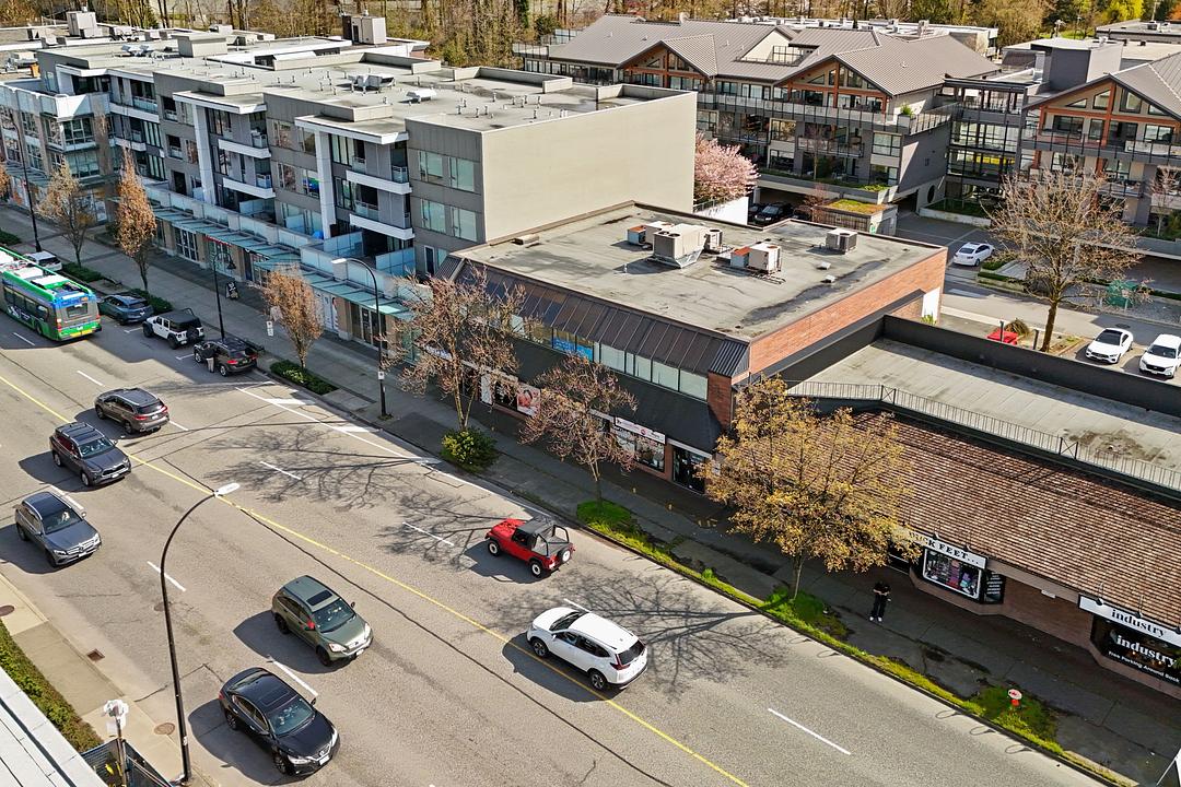 1075 Marine Drive, North Vancouver, BC