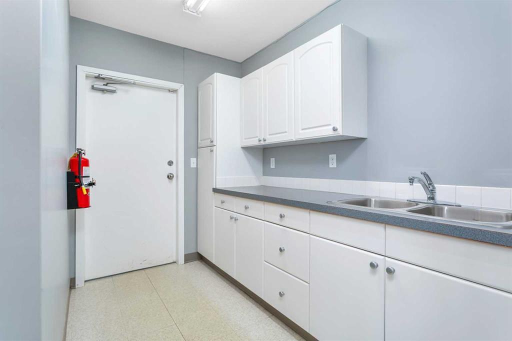 4807 43 Street, Rocky Mountain House, AB