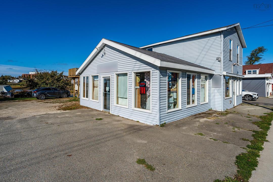 610 Main Street, Yarmouth, NS