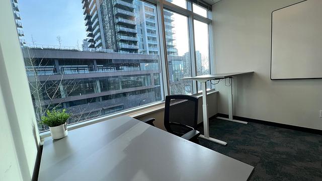 3999 Henning Dr, Burnaby, BC