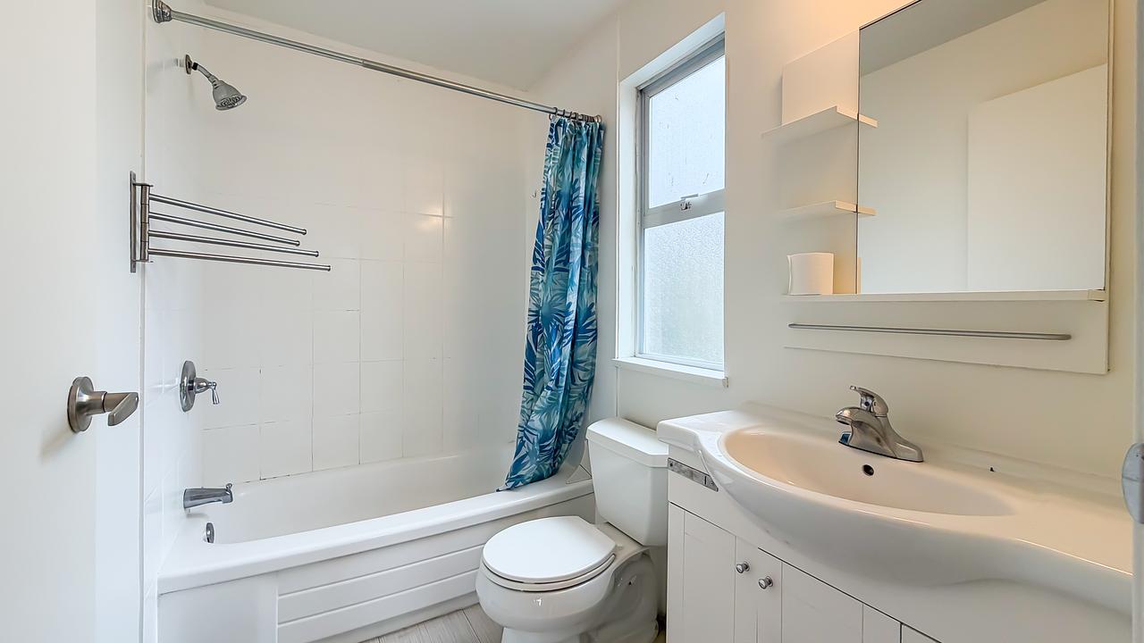 477 Powell St, Vancouver, BC