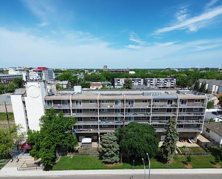 9342 103 Avenue Northwest, Edmonton, AB