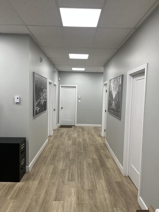 5755 - 5755 Rue Ferrier, Montréal, QC