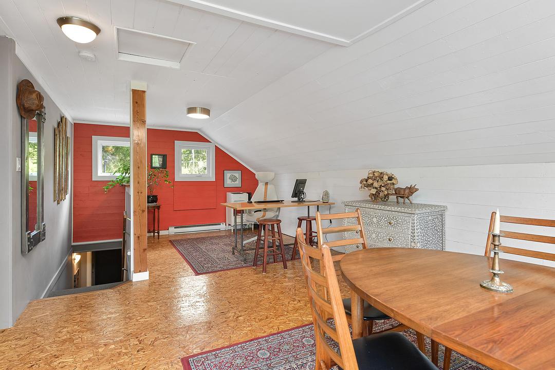 454 Village Bay Road, Mayne Island, BC