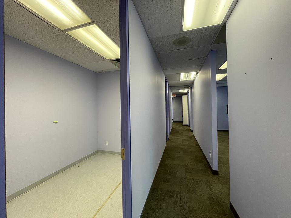 1210 - 605-123 Edward Street, Toronto, ON