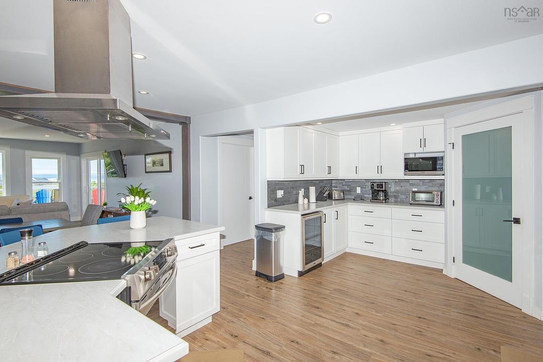 1861 Highway 1, Church Point, NS