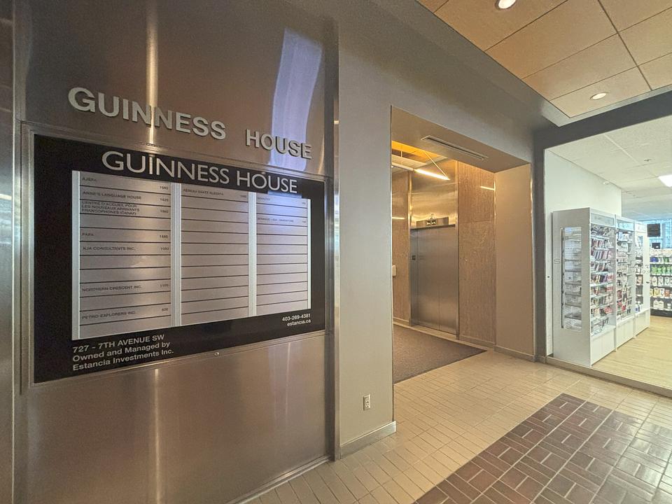 900 - 727 7 Ave SW, Calgary, AB