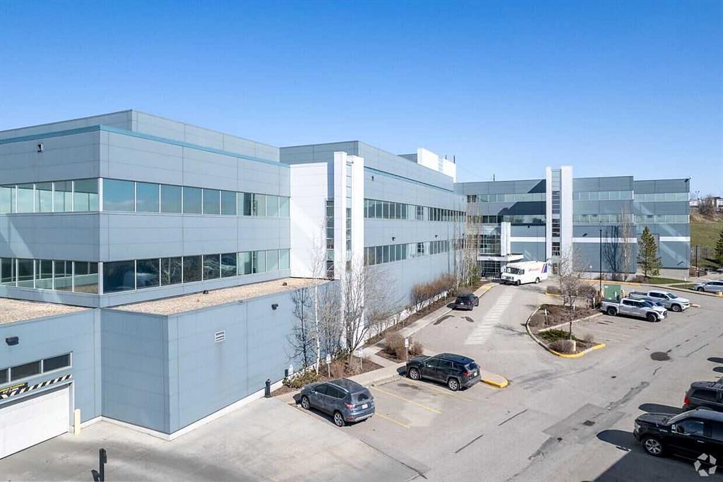 350 - 1200 59 Avenue Southeast, Calgary, AB