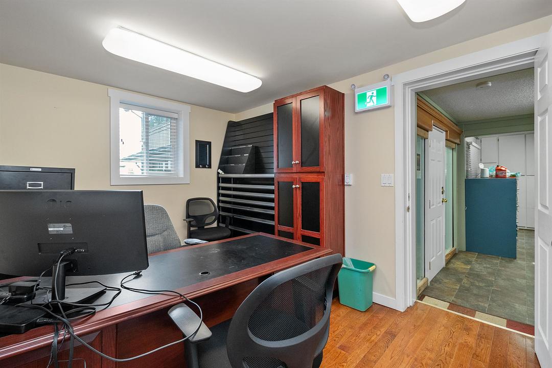 2265 West Railway Street, Abbotsford, BC