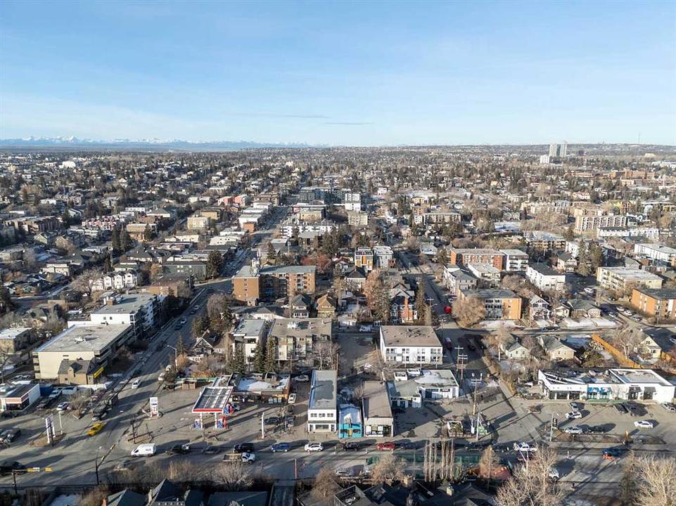 2615 14 Street Southwest, Calgary, AB