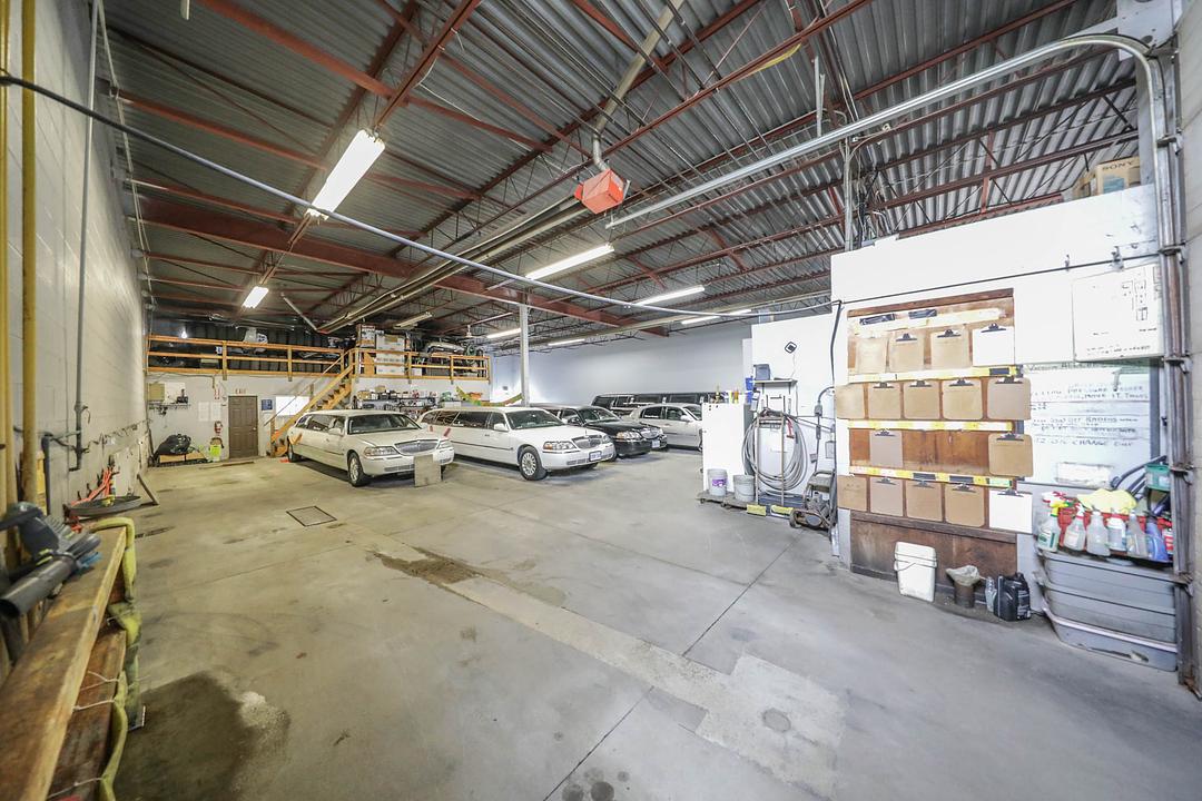 7-8 - 190 Washburn Drive, Kitchener, ON