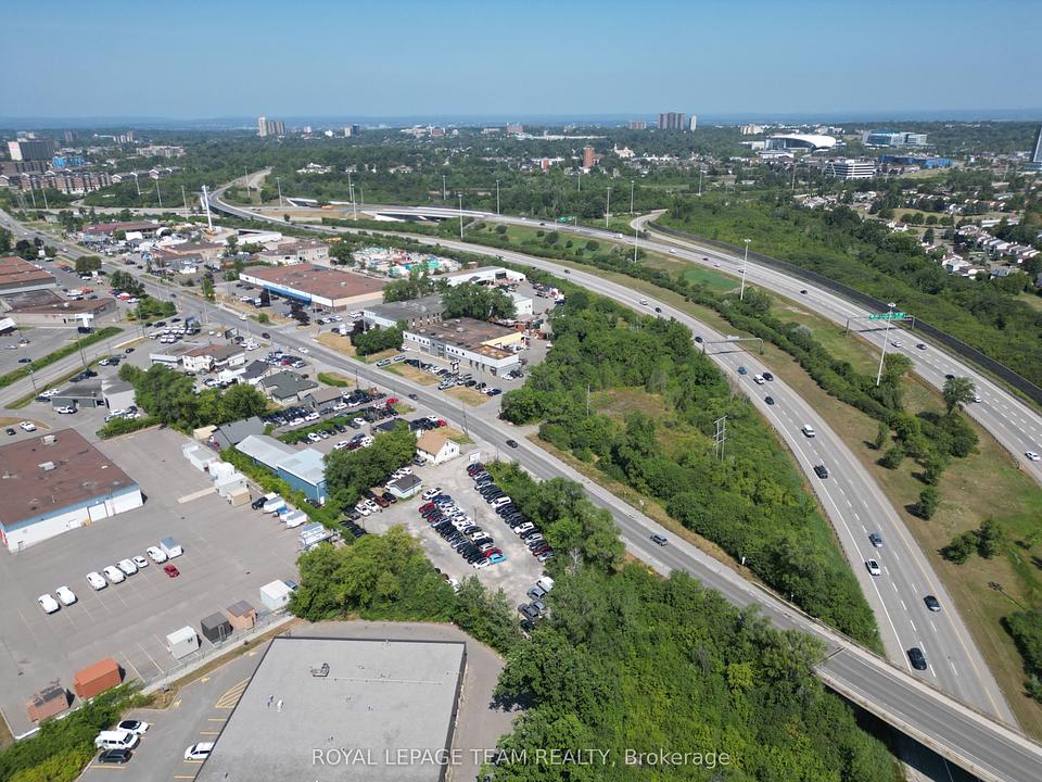 1506 Cyrville Road, Ottawa, ON