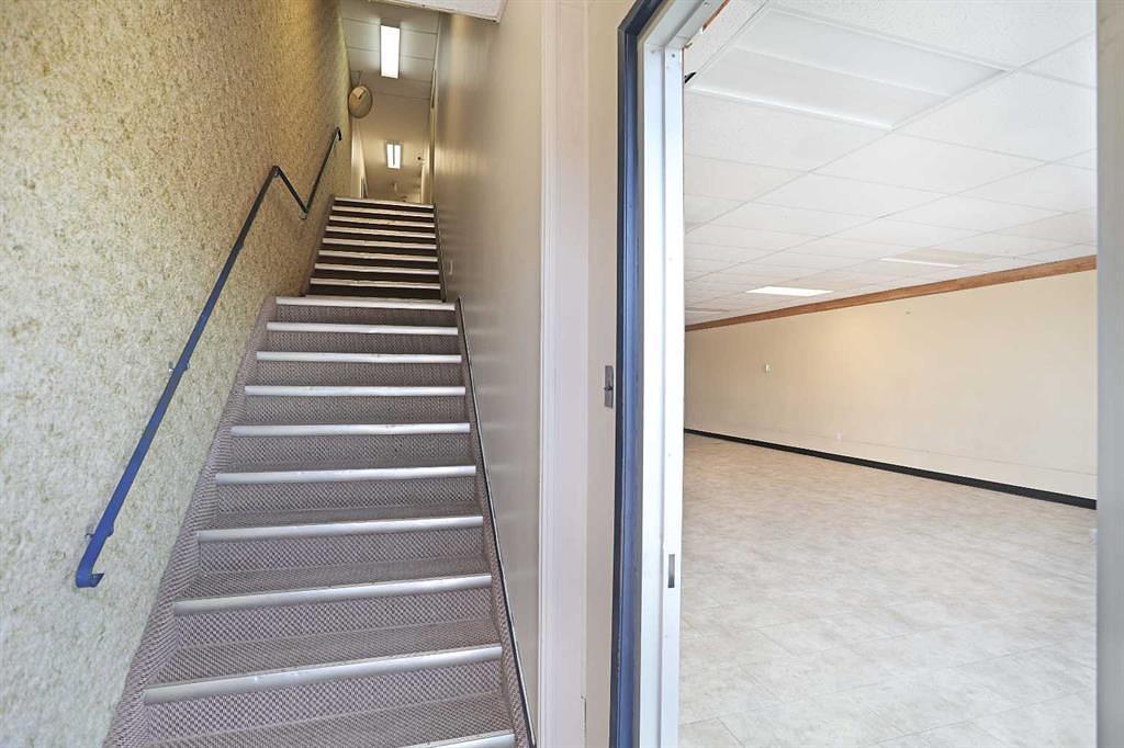 120 1st Avenue East, Brooks, AB