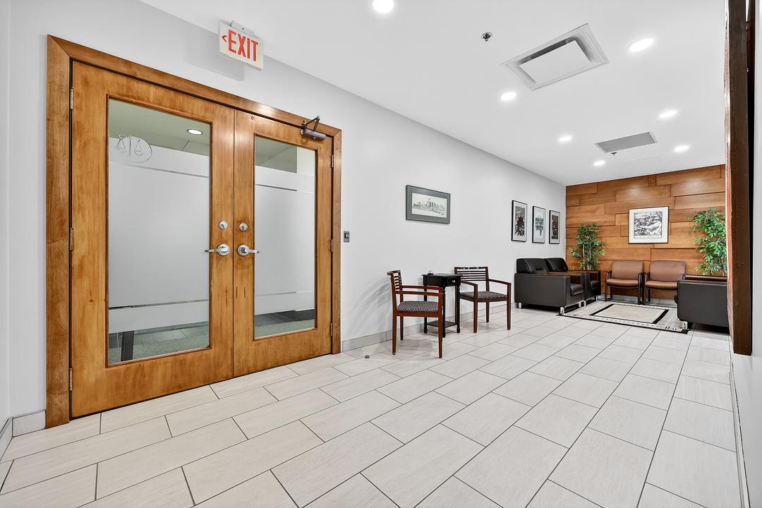 396 11 Avenue Southwest, Calgary, AB
