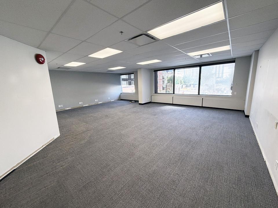 10145 109 Street Northwest, Edmonton, AB