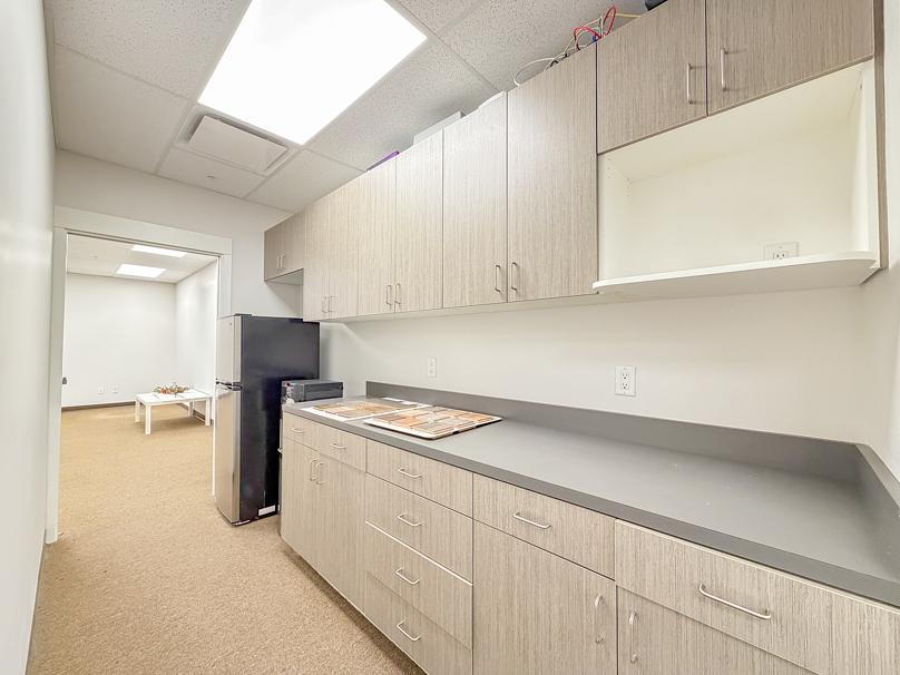 722 & 726 - 550 West Broadway, Vancouver, BC