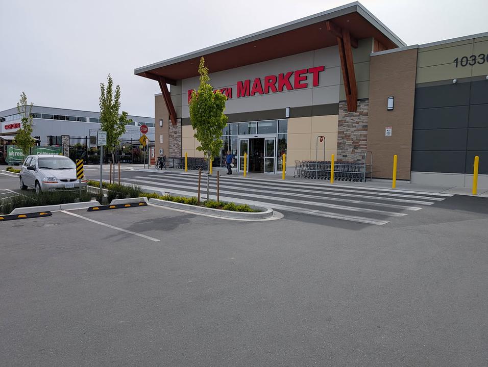 112 - 10330 McDonald Park Road, Sidney, BC