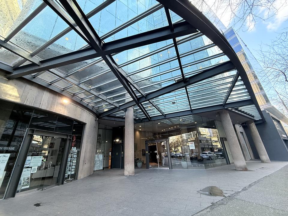 6** - 938 Howe St, Vancouver, BC