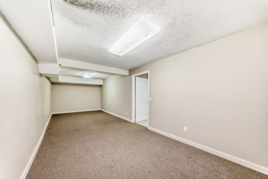10969 101 Street Northwest, Edmonton, AB