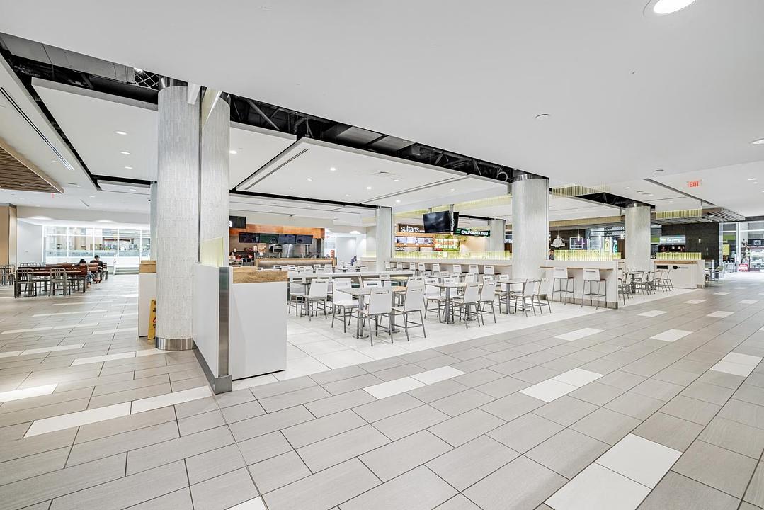 F2 - 5160 Yonge Street, Toronto, ON