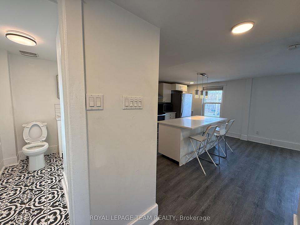 790 Bronson Avenue, Ottawa, ON