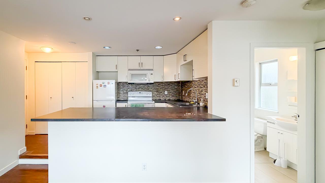 477 Powell St, Vancouver, BC